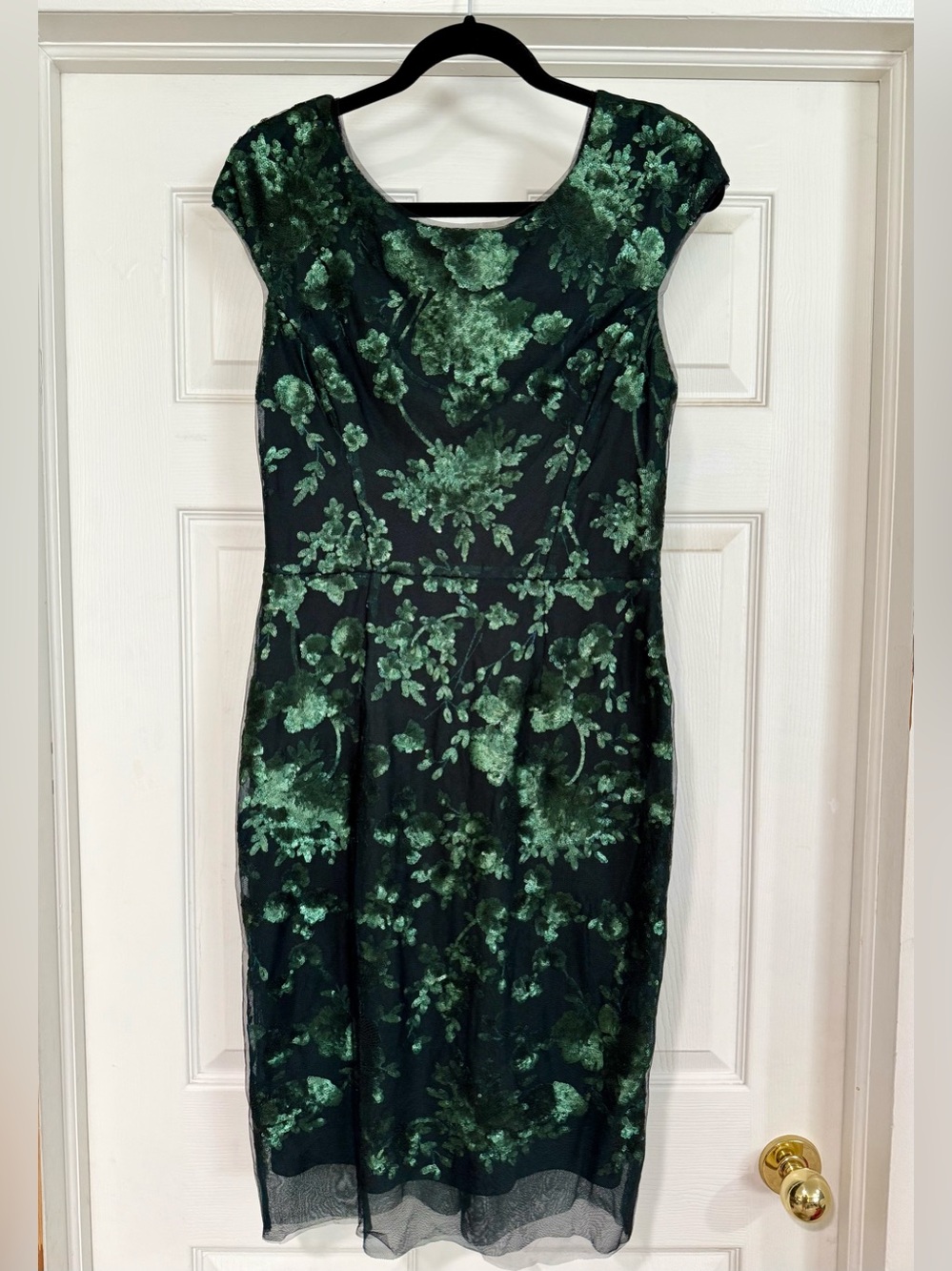 antonio melani green dress Gwen Floral Sequin Midi Sheath Retail Price:199.000000